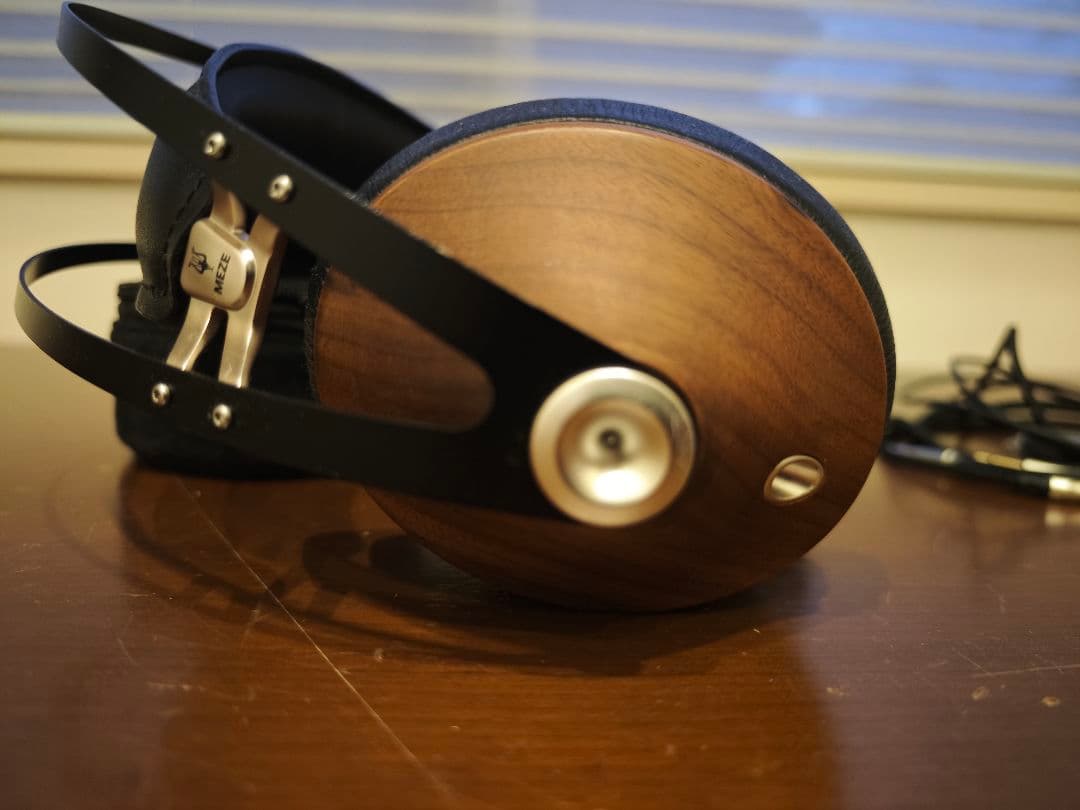 Meze audio classics 99 ウォールナットシルバー 美品