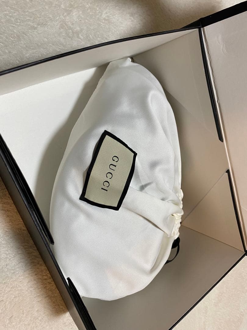 Gucci GGモーメントベルトバック