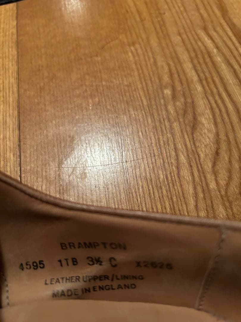 クロケットアンドジョーンズ　 　　　レディースシューズ　とてもお安くしました！