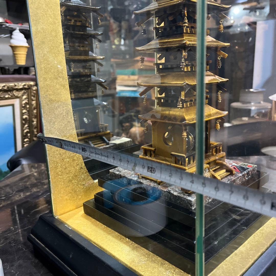 虎目石五重の塔、五重の塔、水晶五重の塔、