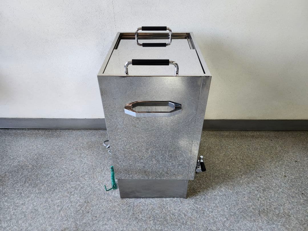 ★タオルスチーマー★日鈑工業★W扉★動作確認 ★中古★理容美容★床屋★バーバー★