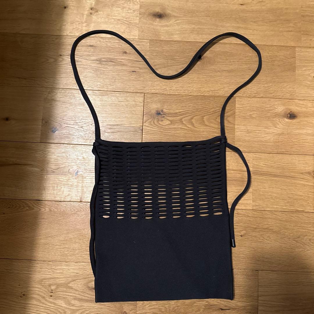 MOKKO FLAP POUCH ISSEY MIYAKE ショルダーバッグ