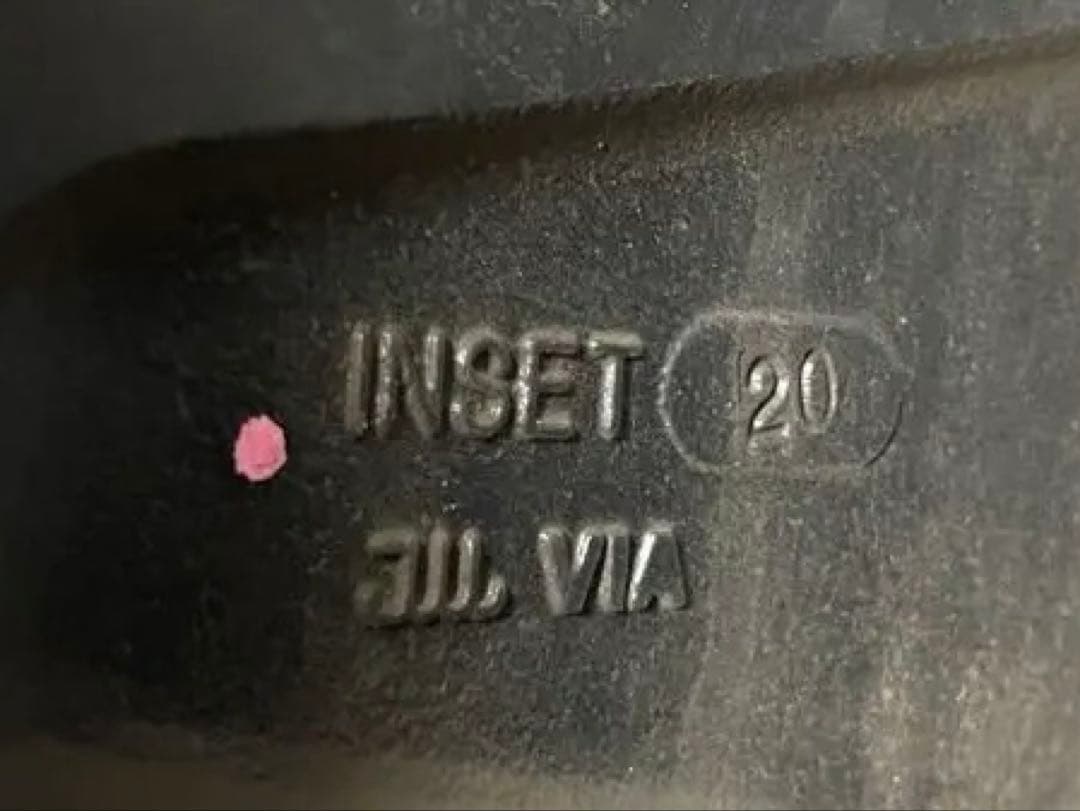 プラド150後期に！バトルシップⅡ 17インチスタッドレスタイヤセット