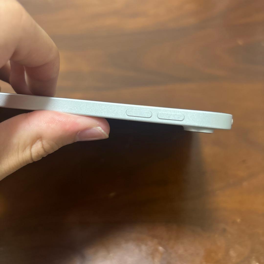 iPad Air 第4世代 64GB （液晶不良、ジャンク品）