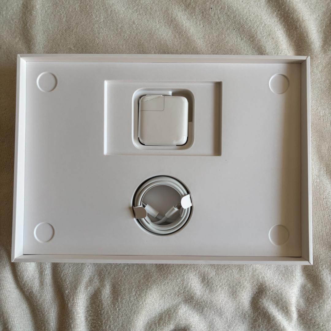 ✨ほぼ未使用✨【 MacBook Air】 M1 スペースグレイ 256GB