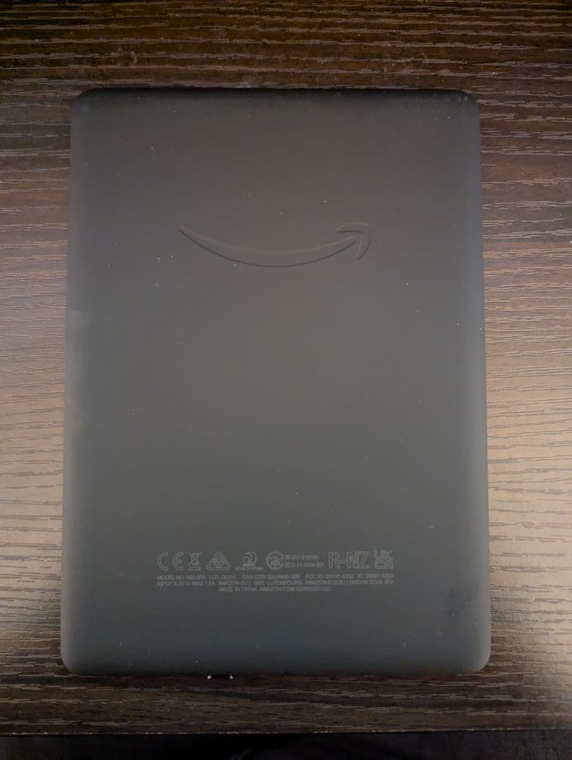 Kindle Paperwhite (16GB)　広告なし 第11世代　ケース付