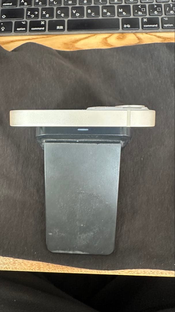 【週末セール】Apple iPhone 13 海外版 256GB スターライト