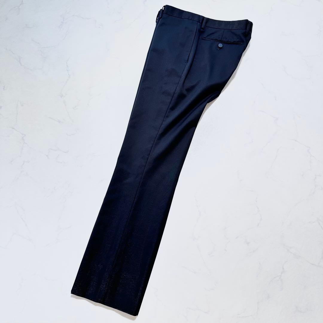 ロエン セマンティックデザイン スリーピース スカル ラインストーン 黒 A6