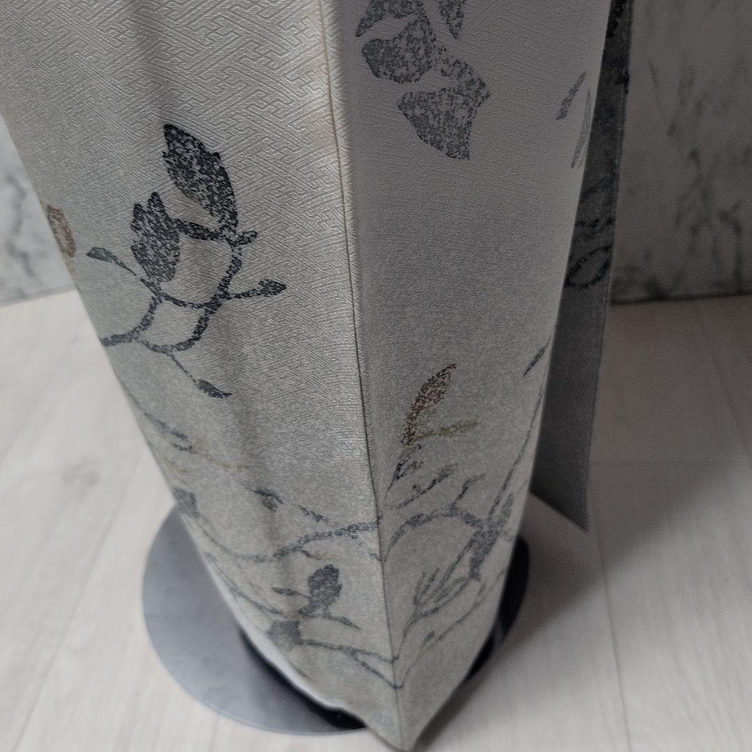 エズ様正絹、付け下げ、訪問着、 蕾柄、シック淡いお色目 洒落一つ紋