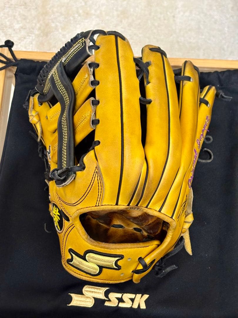 ゆきえ【プロ実使用】硬式 外野用 SSK 元阪神・ロッテ 柴田講平選手