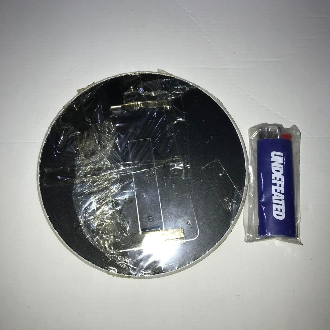 村上隆　FLOWER 缶バッジ　直筆サイン入