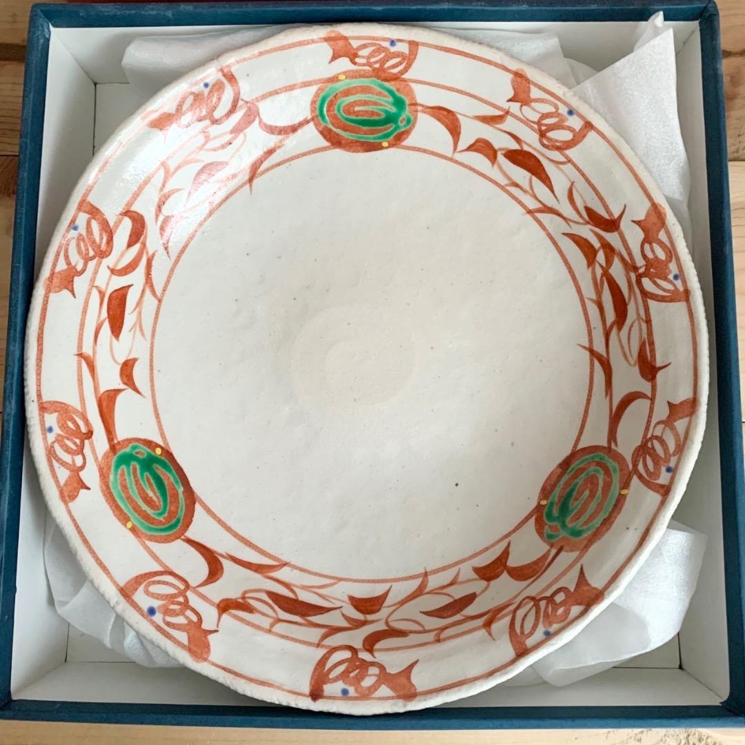 箱付き　橘吉　赤絵唐草　盛鉢