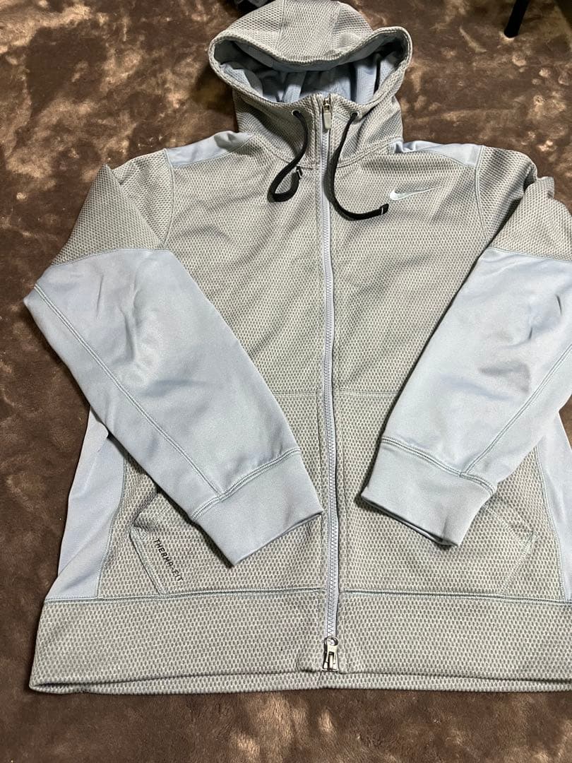 NIKE THERMA FIT ナイキ　セットアップ　グレー　水色　L
