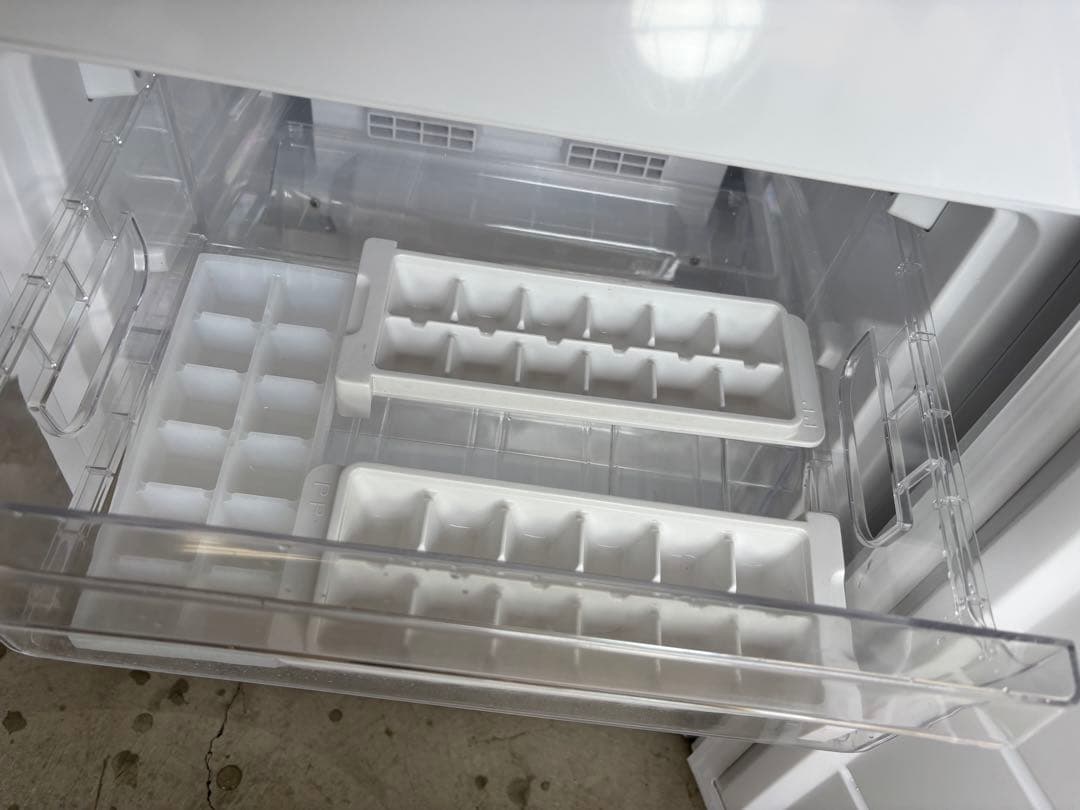 2023年製 Haierハイアール冷蔵庫　140L JR-NF140N