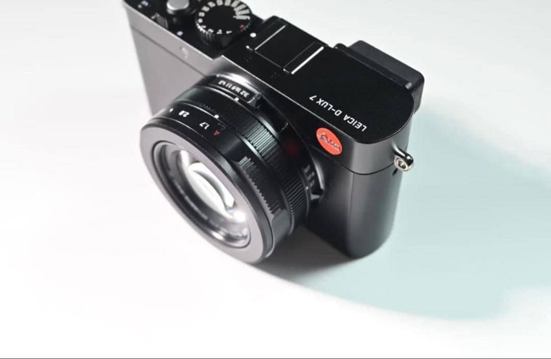 Leica dlux 7 純正フラッシュ・オートキャップ・予備バッテリー付き