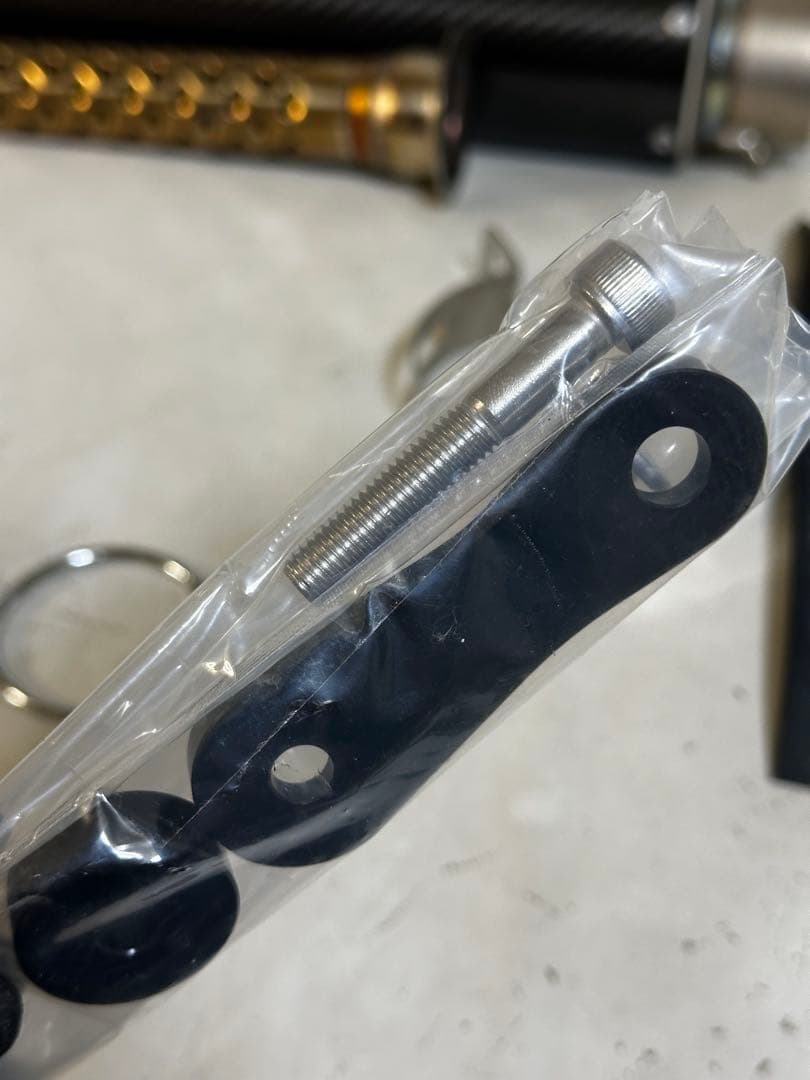 マーベリック　サイレンサー　カーボン　汎用　60.5 MV83 L300