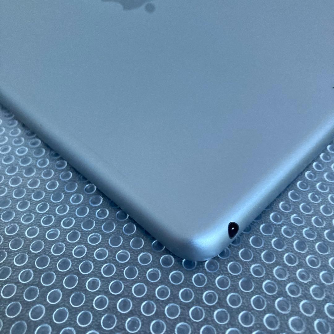 3592【早い者勝ち】外観美品☆iPad6第6世代 128GB WIFIモデル☆