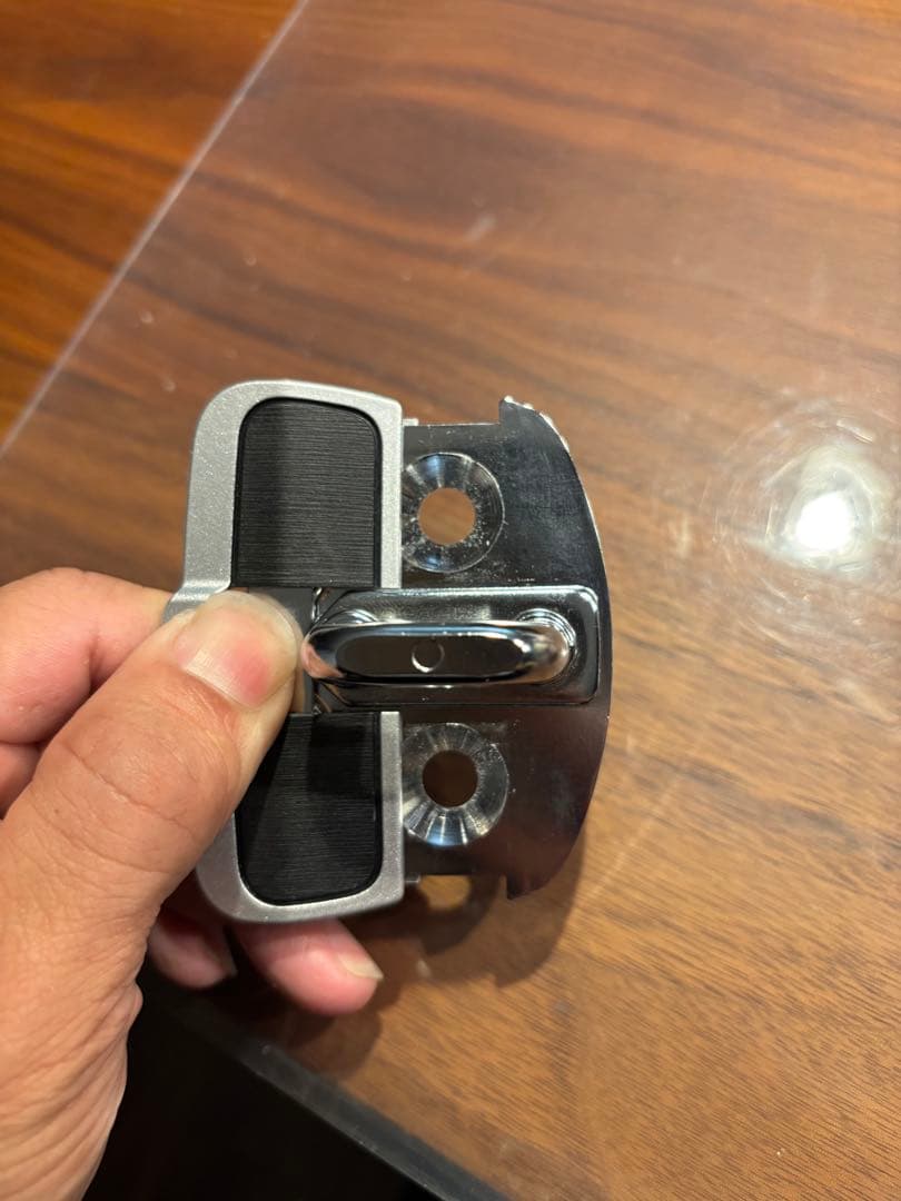 GR86 TRDドアスタビライザー