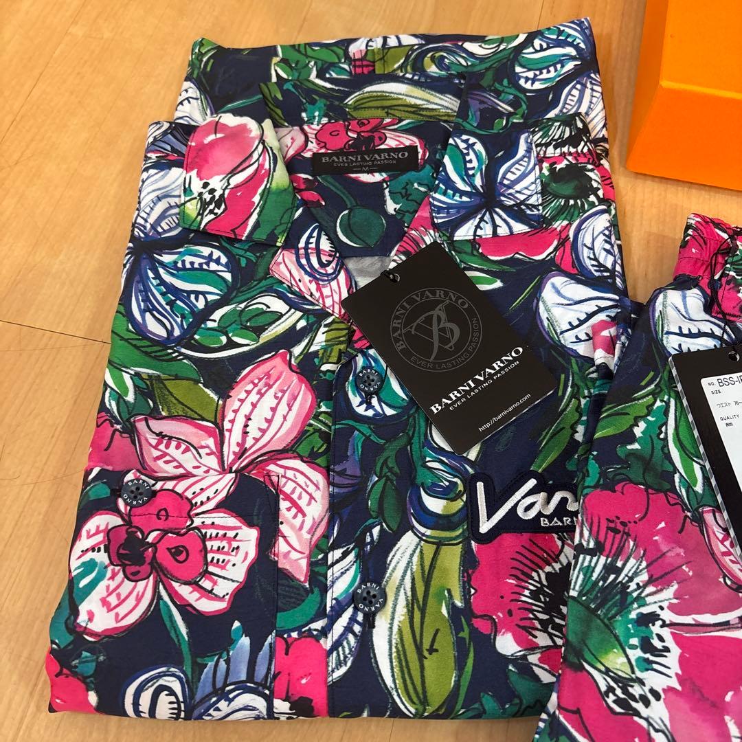 BARNI VARNO（バーニヴァーノ）のセットアップ