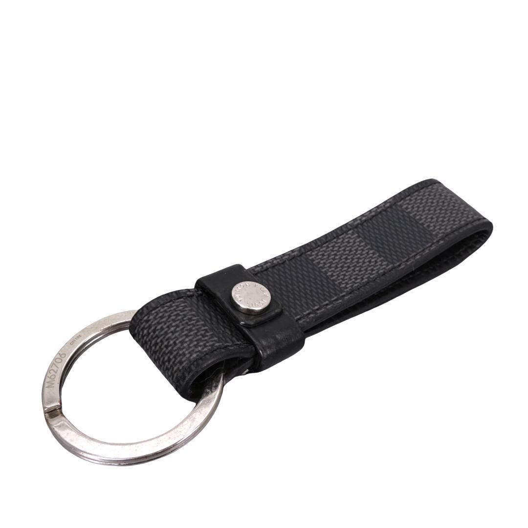 本物 ■ ルイヴィトン ■ ダミエ・グラフィット LV ドラゴンヌ キーホルダー