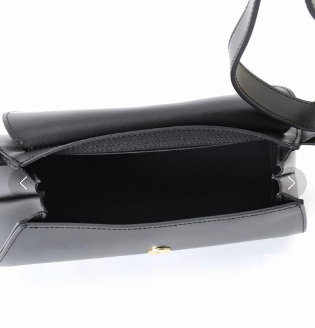 タグ付新品 AULENTTI ショルダーバッグスムースレザー