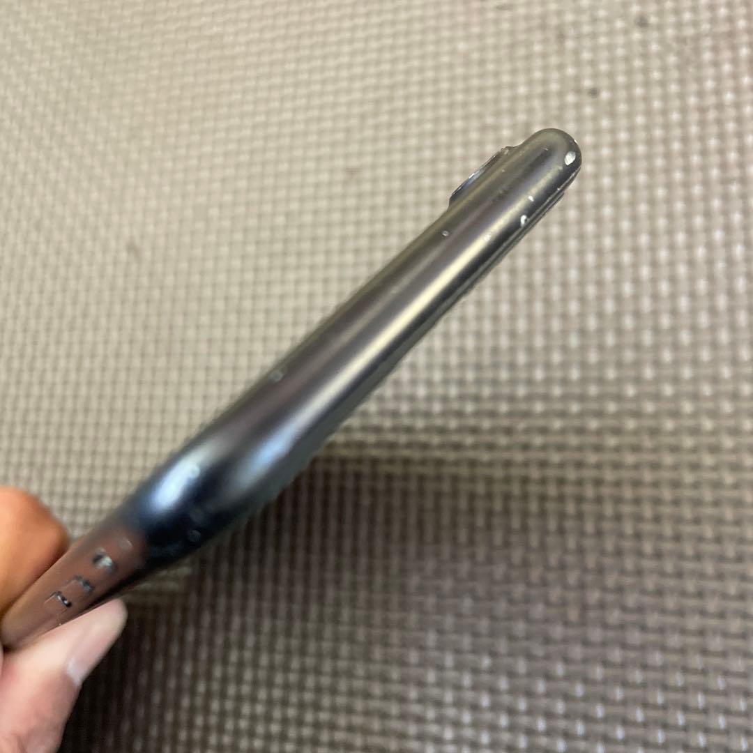 Apple iPhone 7 128GB ブラック本体　SIMフリー