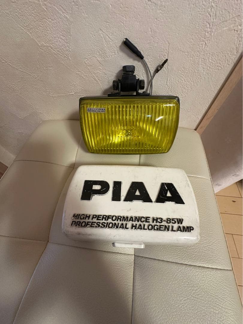 piaaフォグランプイエロー 角型50 当時物