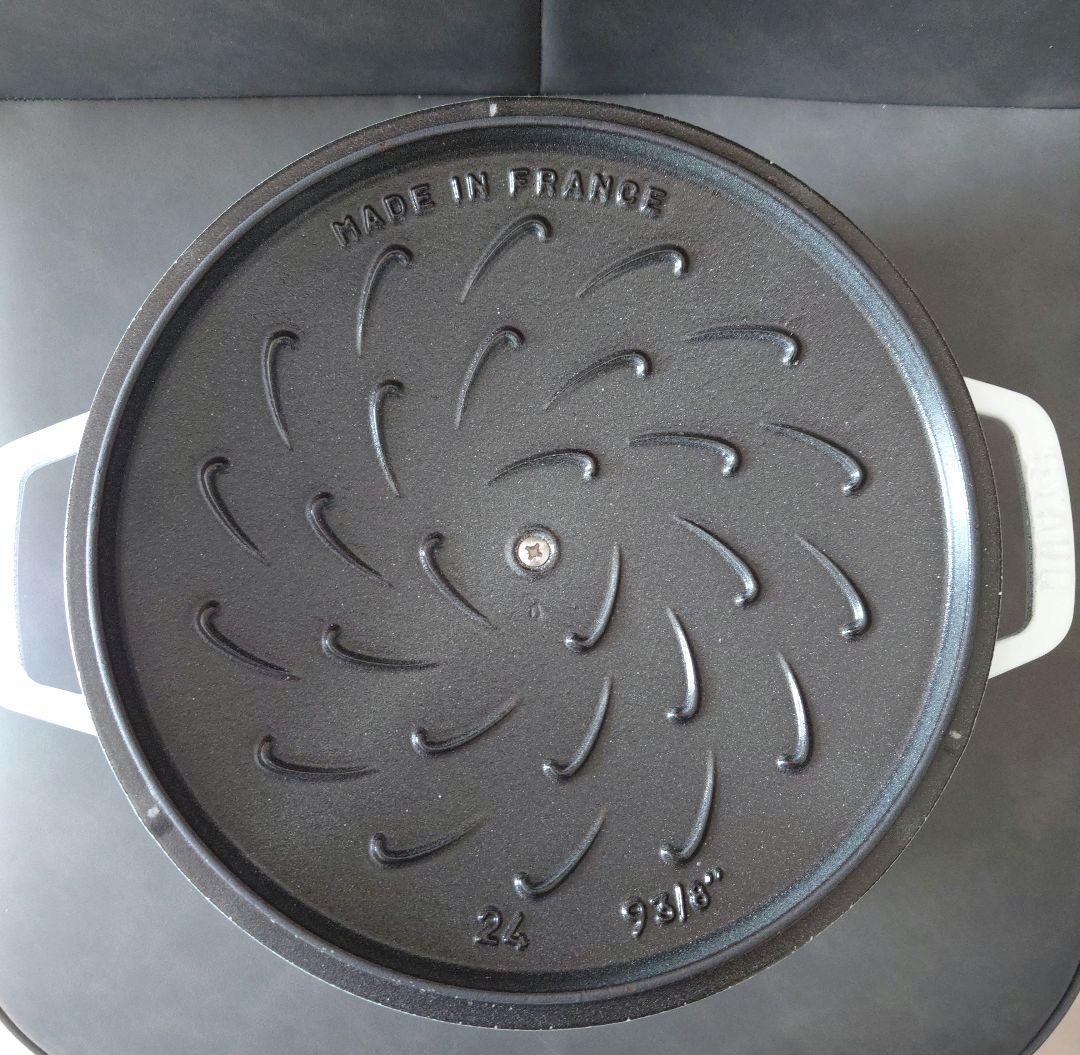 ストウブ STAUB ホワイト スノー 24 希少 レア 限定