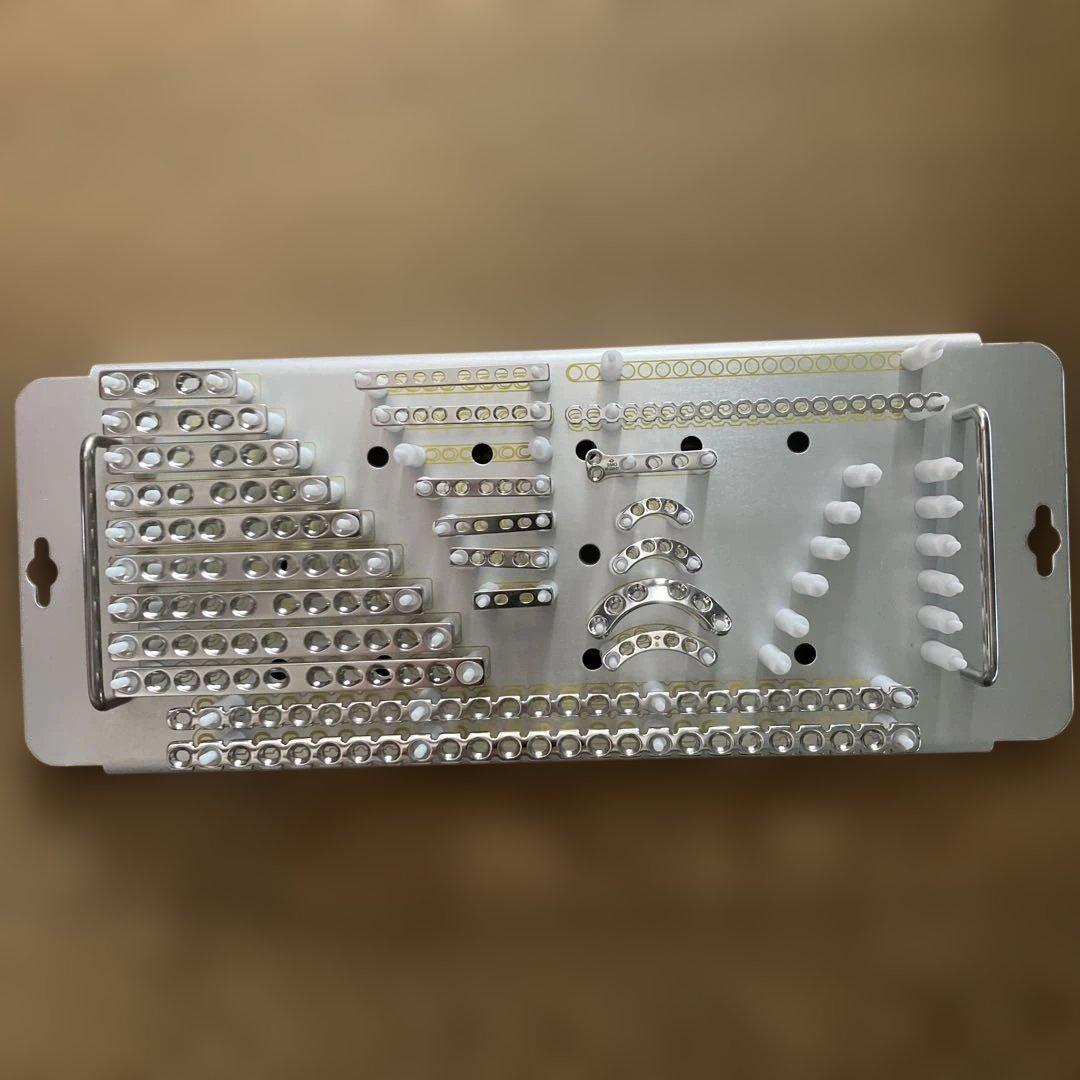 獣医専門　外科器具MIZUHOプレートセット　合計37本