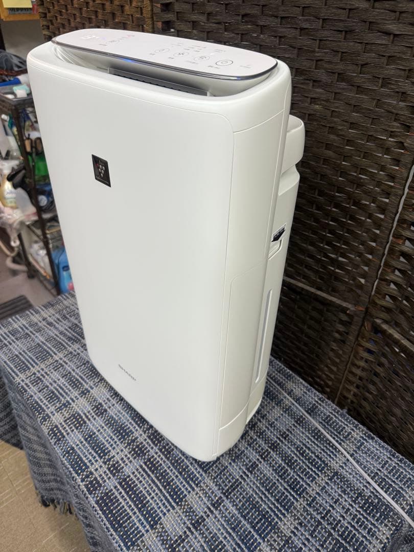 【超美品】SHARP 加湿空気清浄機　KI-NS50-W プラズマクラスター