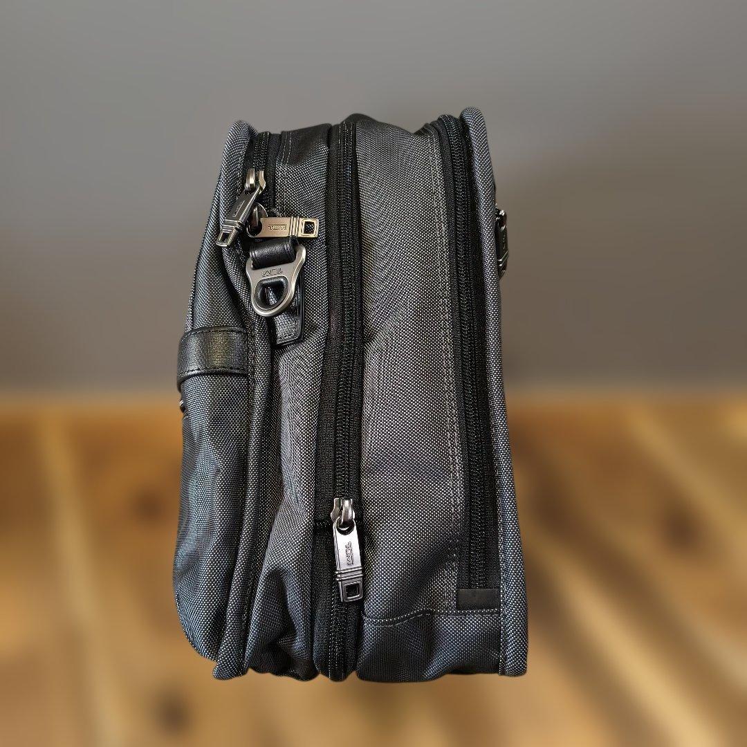 新品★TUMIトゥミ ALPHA2 ビジネスバッグ 26141PW2★グレー