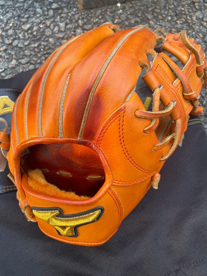 ミズノプロ　坂本モデル