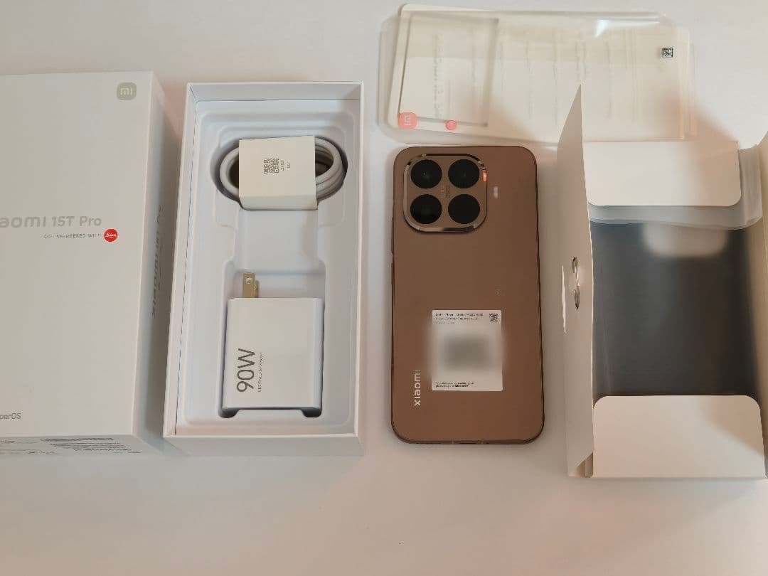 Xiaomi 15T Pro 512GB モカゴールド【ほぼ新品】★おまけ2点★