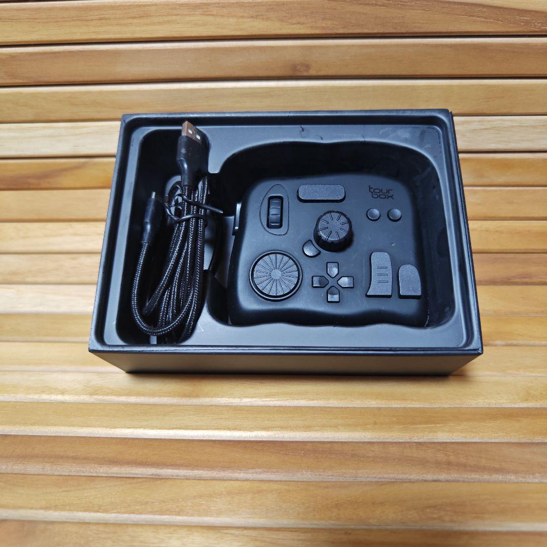 初代 Tourbox