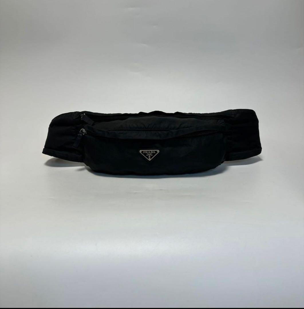 ペコちゃん　PRADA ブラック ウエストポーチ