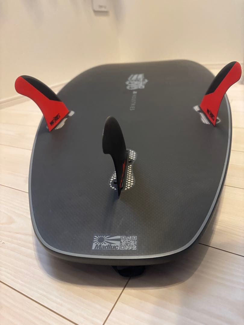 早い者勝ち！JS XERO CARBOTUNE 5’11 JSトライフィン付！