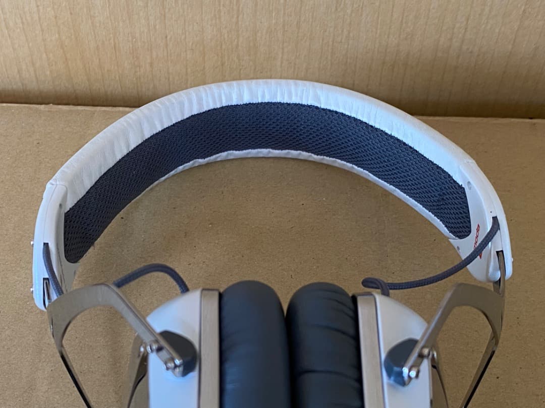 ヘッドホン v-moda crossfade LP(パールホワイト) 中古