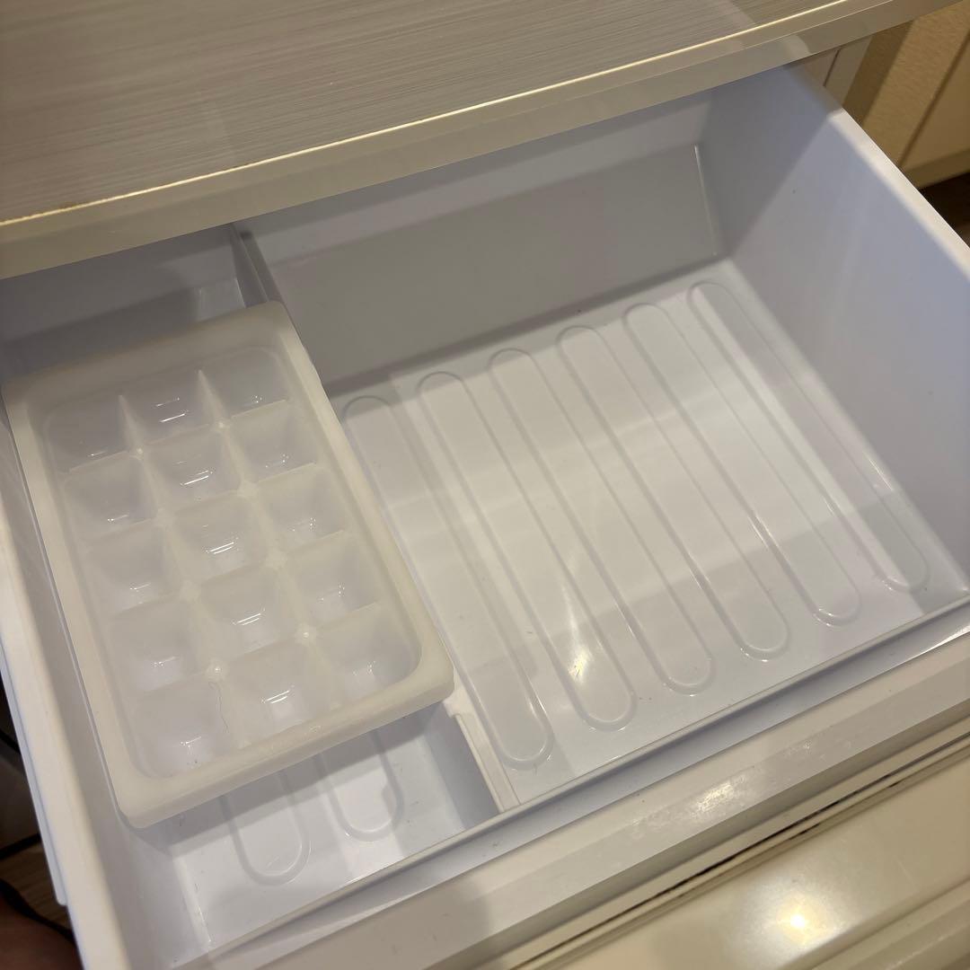 【9/3-4発送予定】SHARP 冷蔵庫 SJ-D14E-W