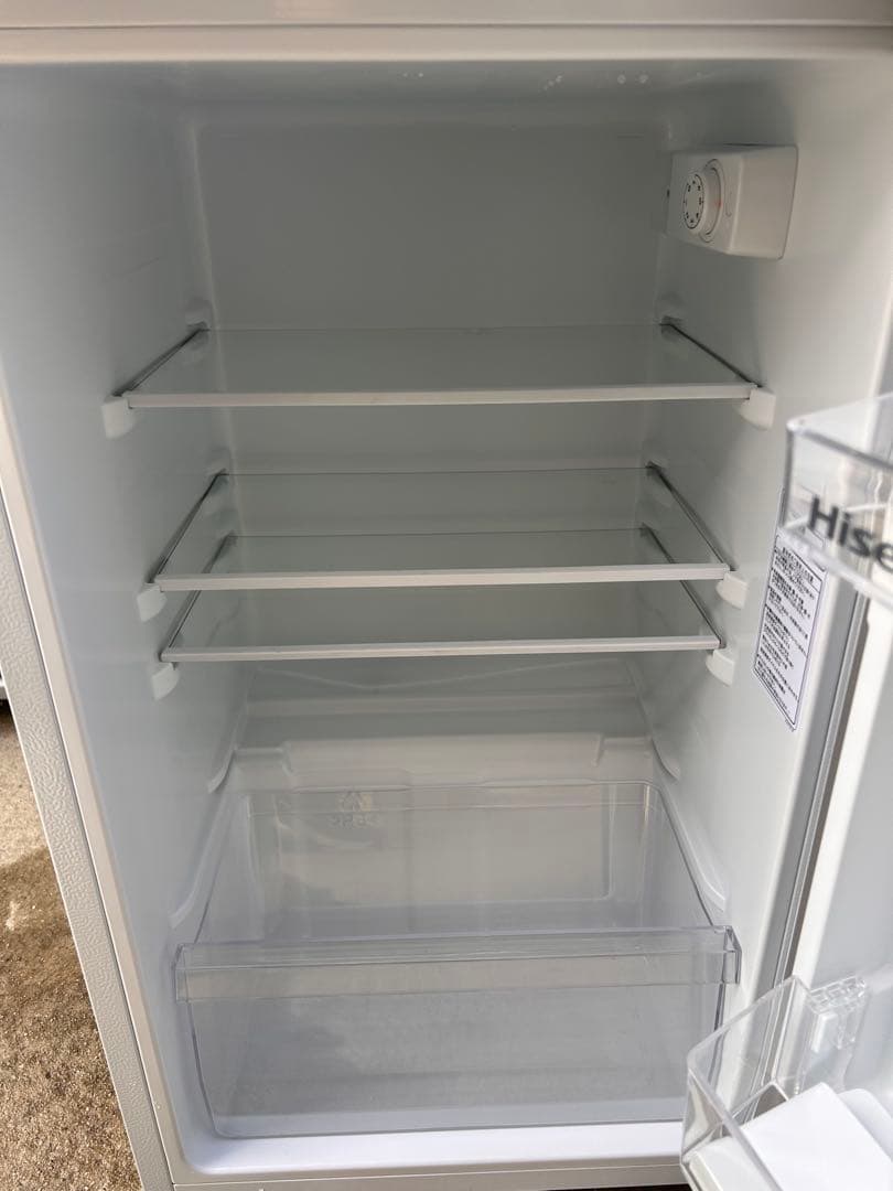 美品　Hisense HR-B12E3W 冷蔵庫　2023年製　ハイセンス