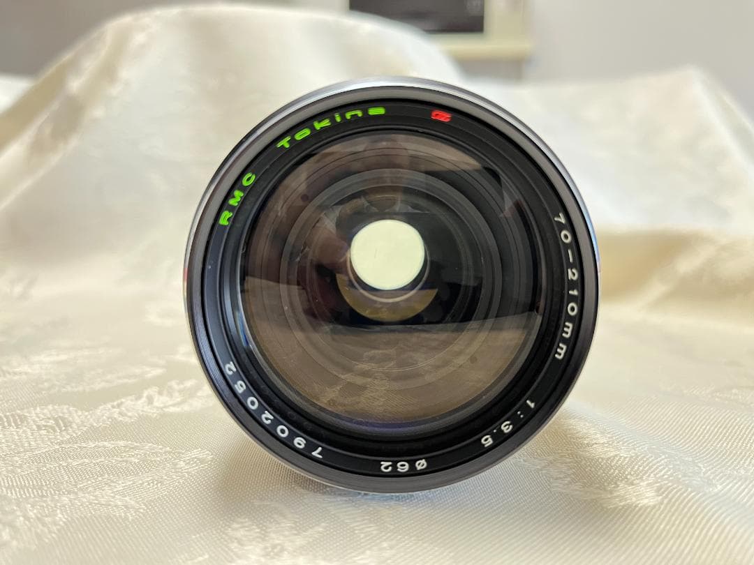 CANON FT　ブラック　 ５０ＭＭと70-210ＭＭズームレンズ付き