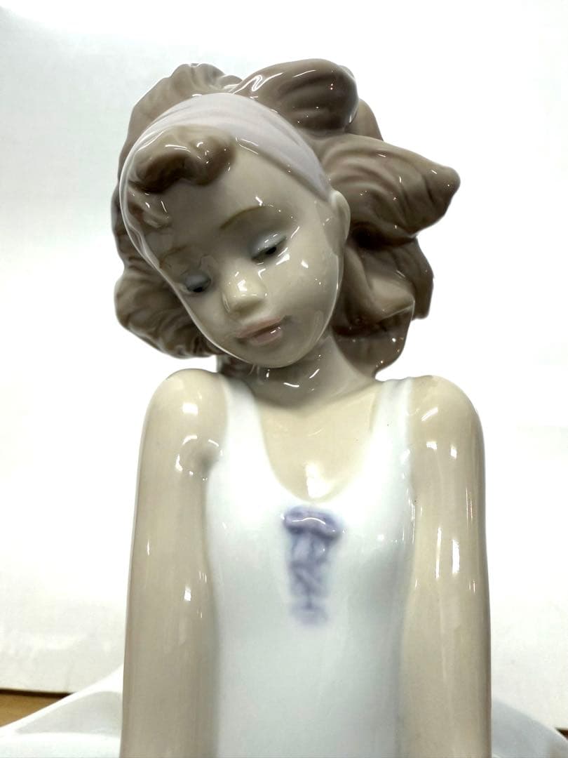 リヤドロ フィギュリン フラワーガーデン 少女　美品