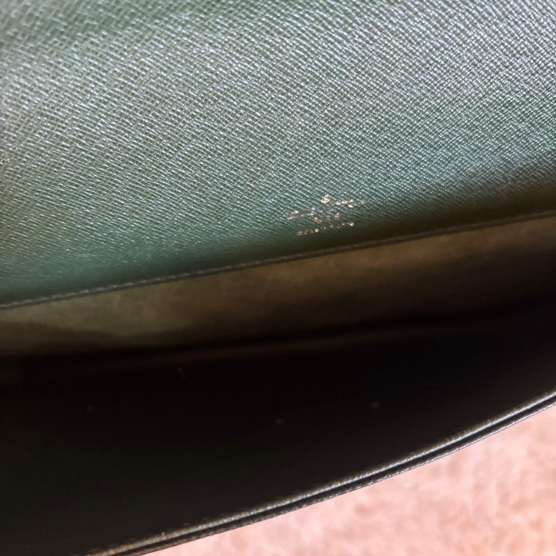 極美品 LOUIS VUITTON ルイヴィトン M30074 鍵付き エピセア