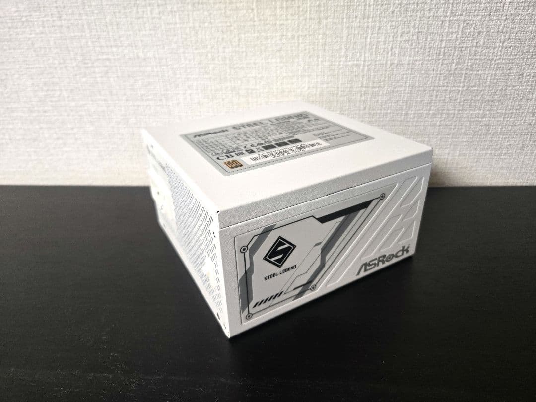 ASRock Steel Legend SL-1000GW 1000W電源 白色