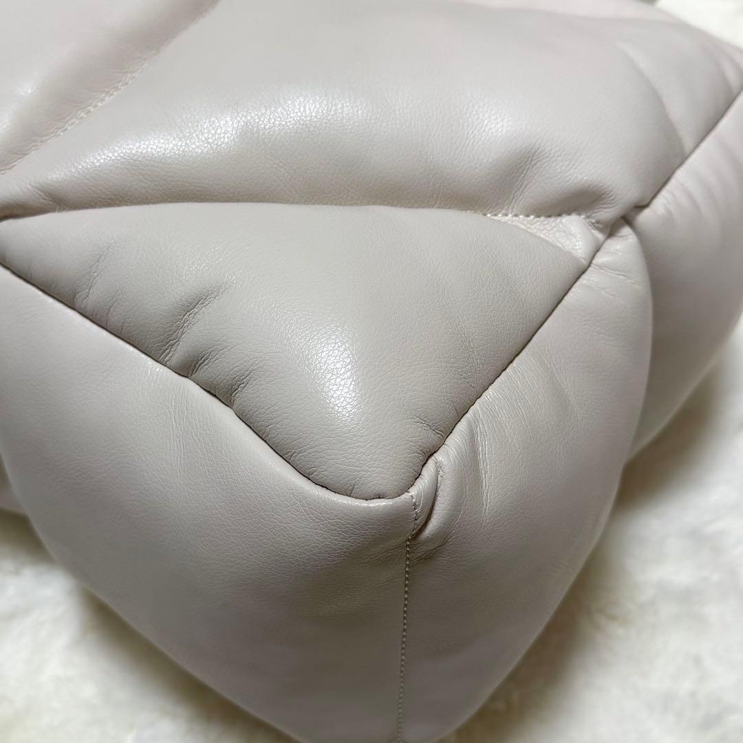 Glam Lips SMALL QUILTING レザー　ハンドバッグ　ホワイト