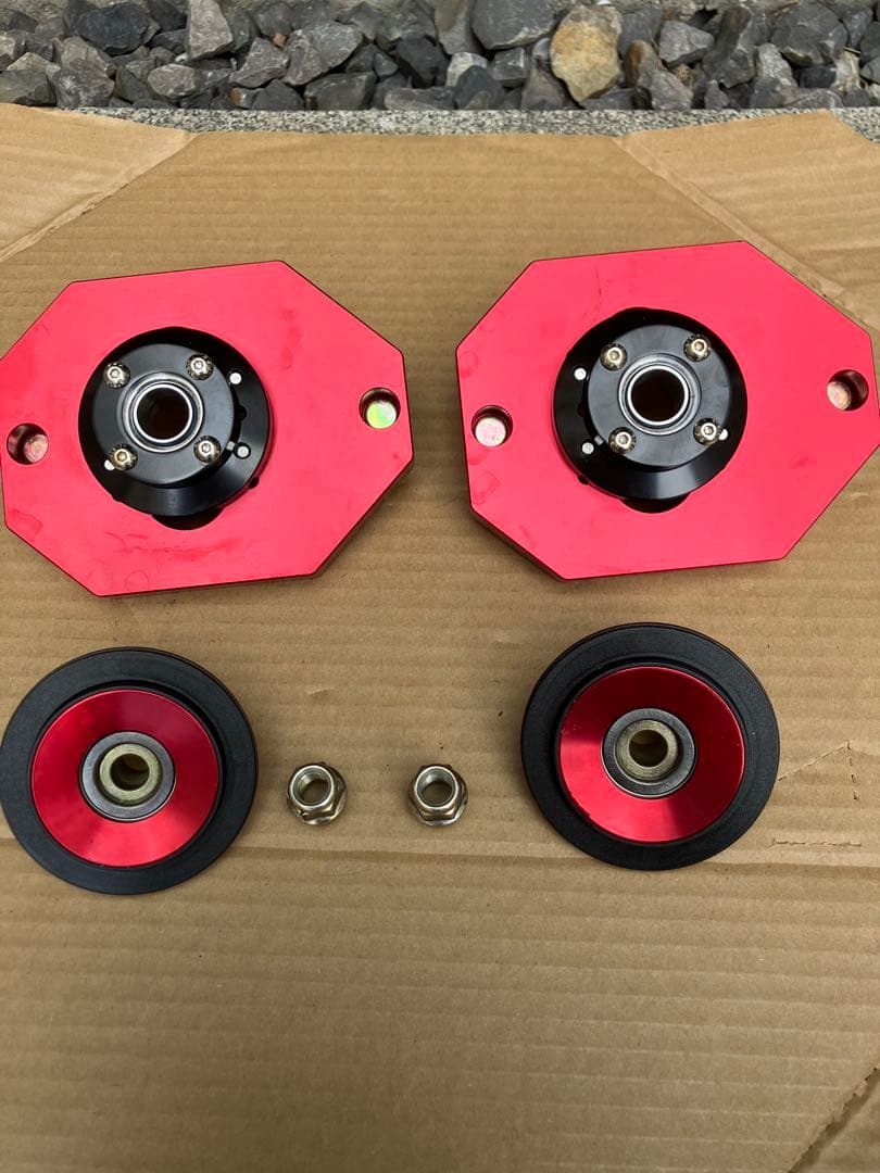 アバルト595 ラルグス調整式ピロアッパーマウント＋アッパーシート