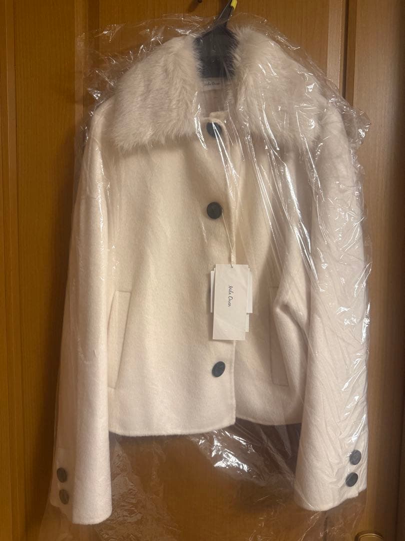 Mila Owen　2wayファーカラーリバーショートコート