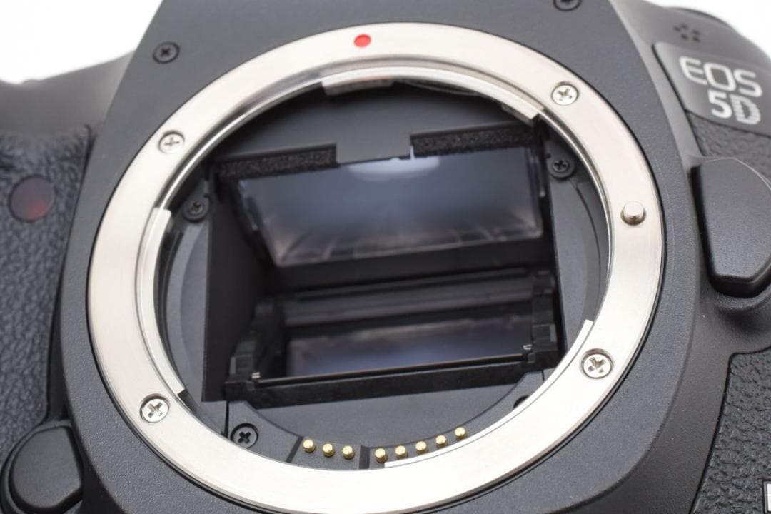 超美品　11527ショット EOS 5D Mark III ボディ SD64GB