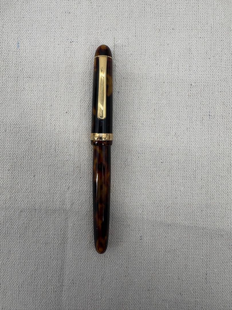 PLATINUM プラチナ万年筆 #3776 センチュリーべっ甲柄18Kペン先