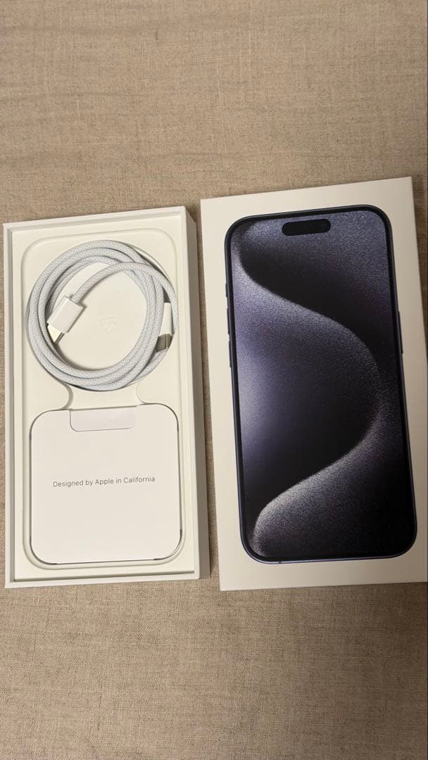 iPhone 15 Pro ブルー SIMフリー 画面フィルム&ケース付