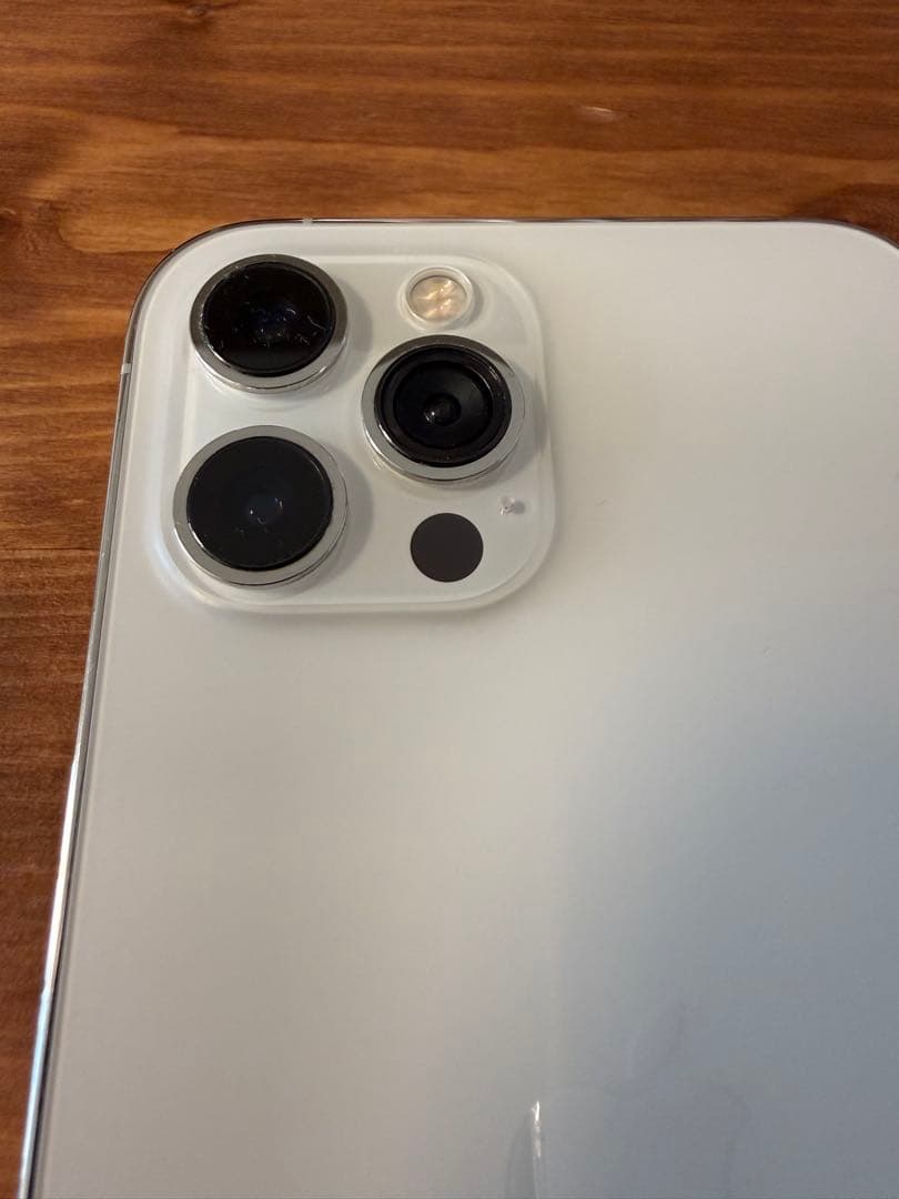 Apple iPhone 12 Pro MAX シルバー